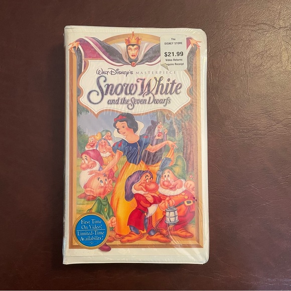 Disney Other - Snow White and the Seven Dwarfs -FactorySealedVHS Disney Masterpiece Collection